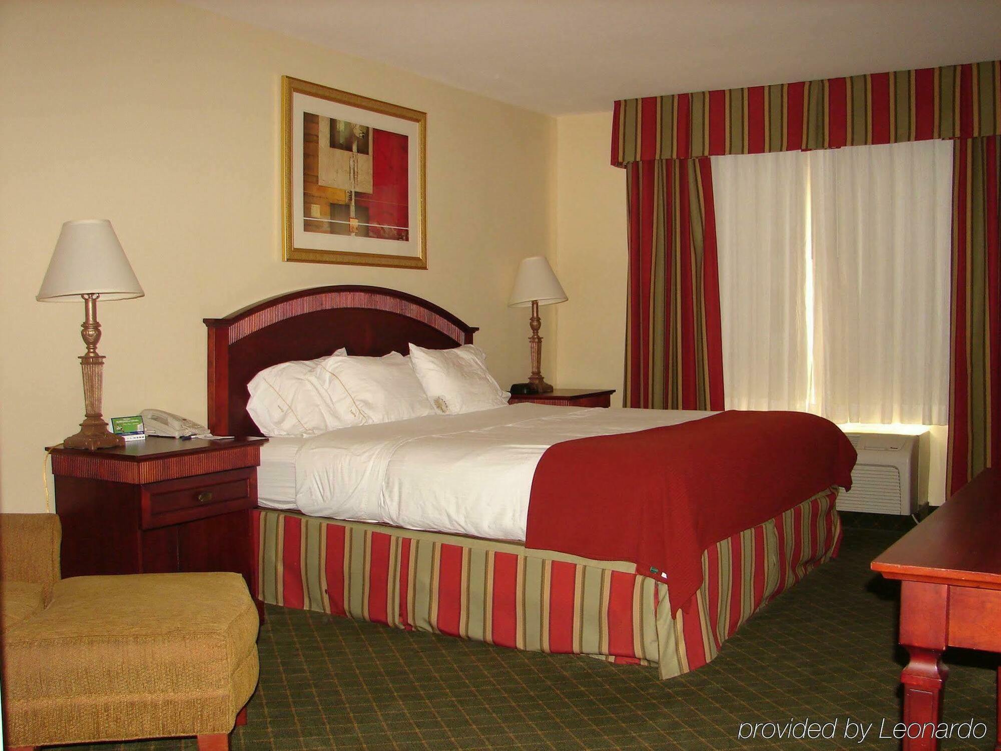 Holiday Inn Express Hotel & Suites Lexington-Downtown University By Ihg Exterior foto